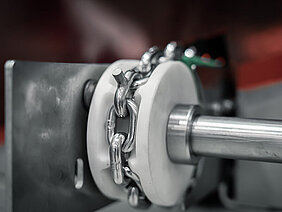 Electropolished surfaces will largely repel flash rust and contamination, and ensure that the chain runs smoothly over the pulleys.