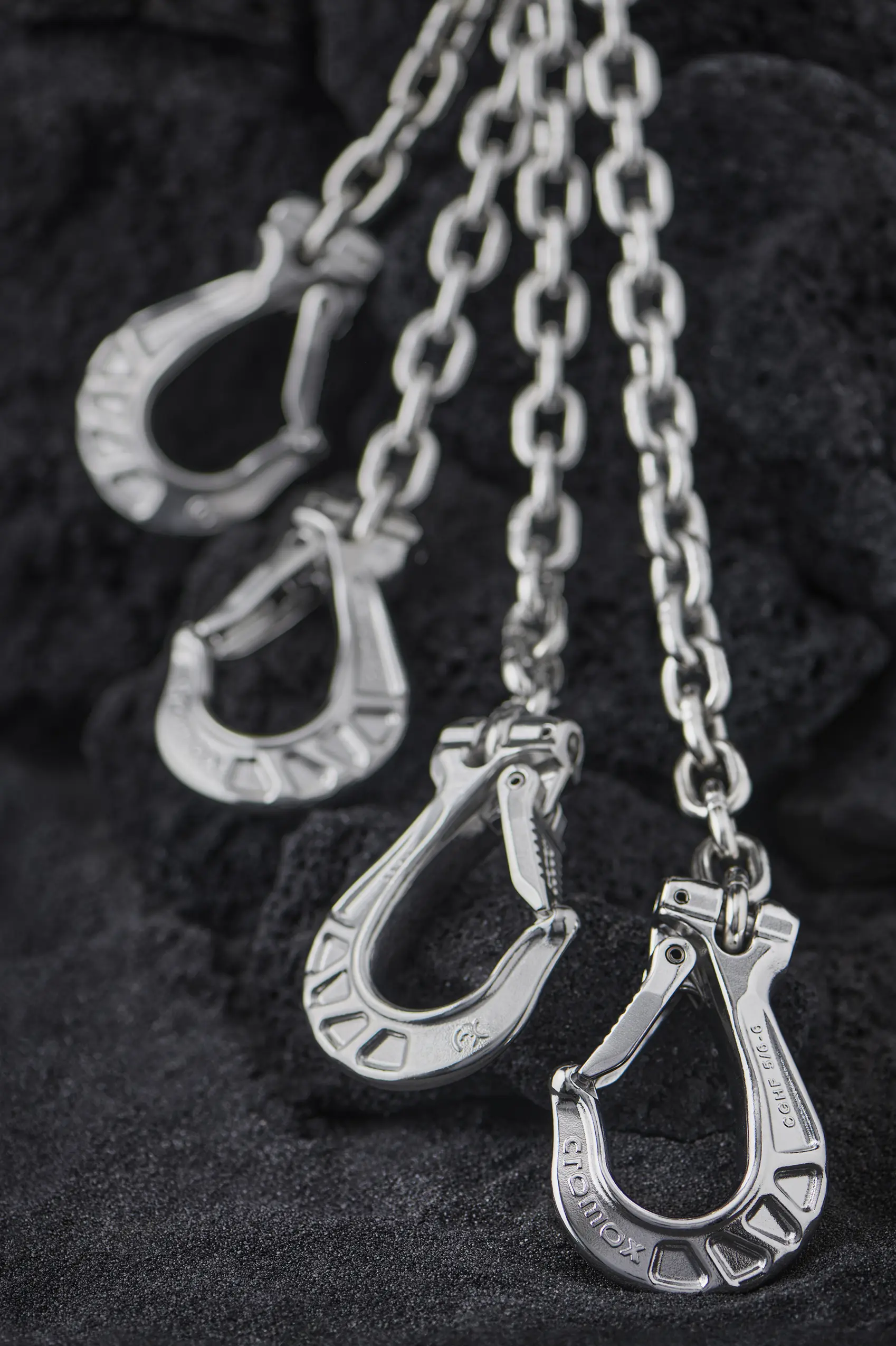 Rostfreie Edelstahl-Anschlagkette von cromox® mit Endbestückung Gabelsicherheitslasthaken Rostfreie Edelstahl-Anschlagkette von cromox® mit Endbestückung Gabelsicherheitslasthaken