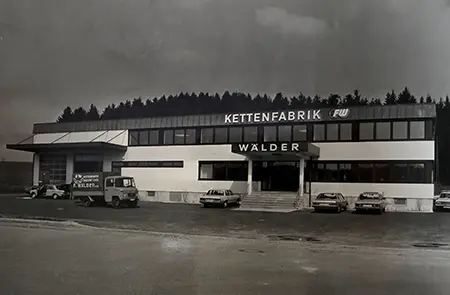 1980: Umzug ins neue, weiträumige Firmengebäude